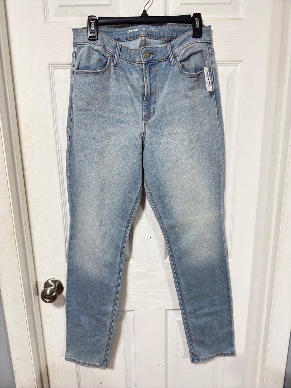 Old Navy Women's Light Wash WOW Straight Jeans